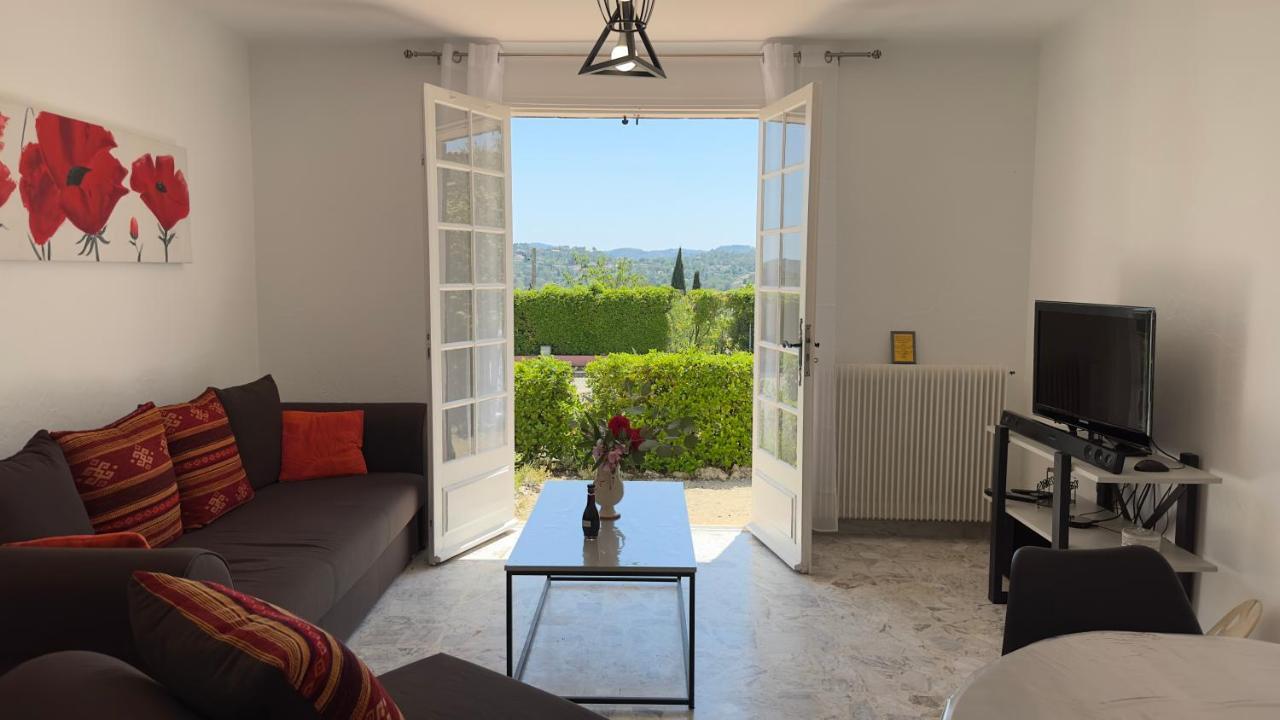 Villa Entiere Au Calme Dans Village Provencal Peymeinade Luaran gambar